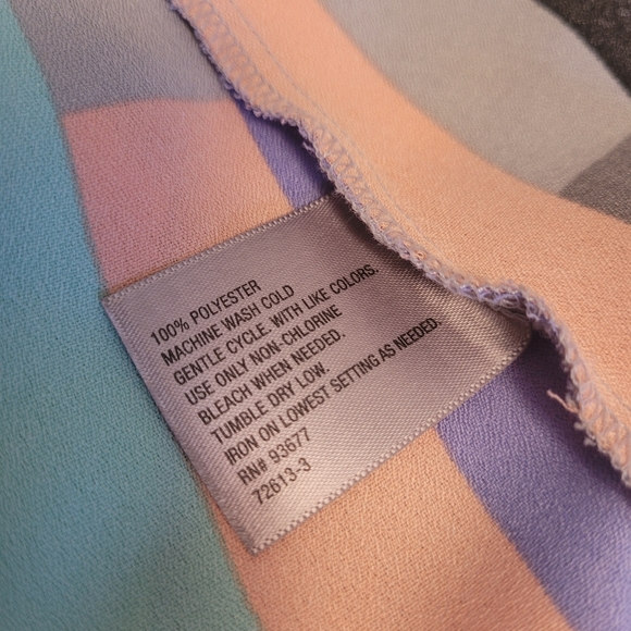 Colorblock Blouse - Picture 3 of 8